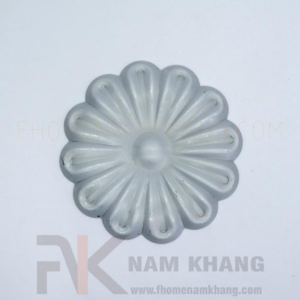 Hoa thép dập hình bông mai 12cm HLS-037