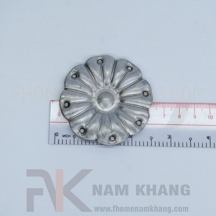 Hoa thép dập hình bông mai 6cm HLS-039 - Ảnh 3