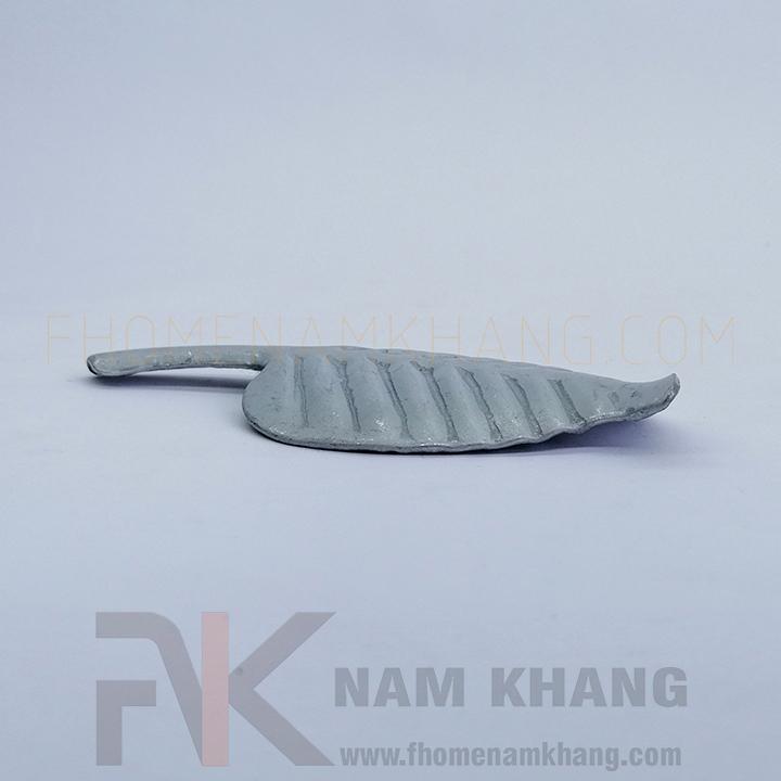 Hoa lá thép dập hình lá mai HLS-050 - Ảnh 2