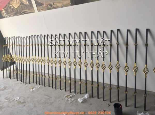 Phụ kiện hoa văn sắt cho cầu thang C-LC-014