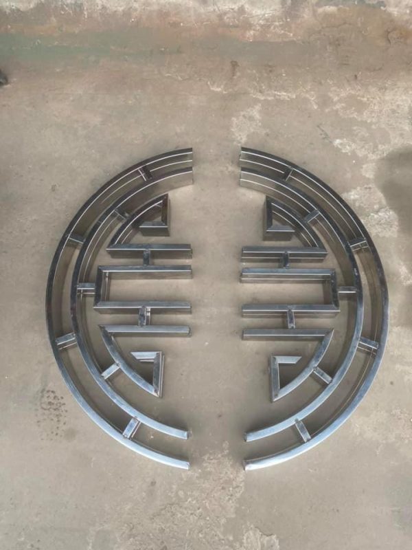 Chữ Thọ Cửa Sắt Tròn