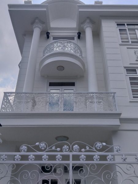 mau-ban-cong-sat-my-thuat (1)