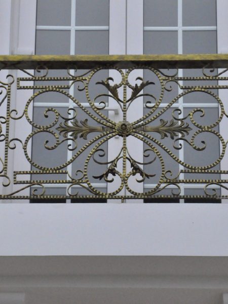 mau-ban-cong-sat-my-thuat (15)