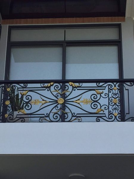 mau-ban-cong-sat-my-thuat (54)