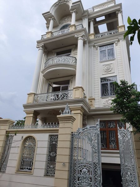 mau-ban-cong-sat-my-thuat (61)