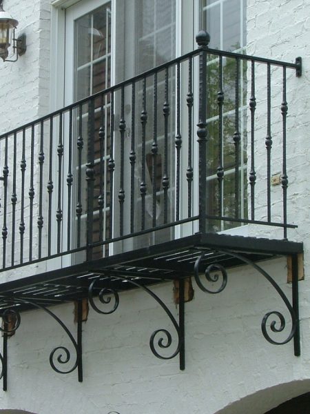 mau-ban-cong-sat-my-thuat (64)