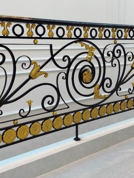 mau-ban-cong-sat-my-thuat (79)