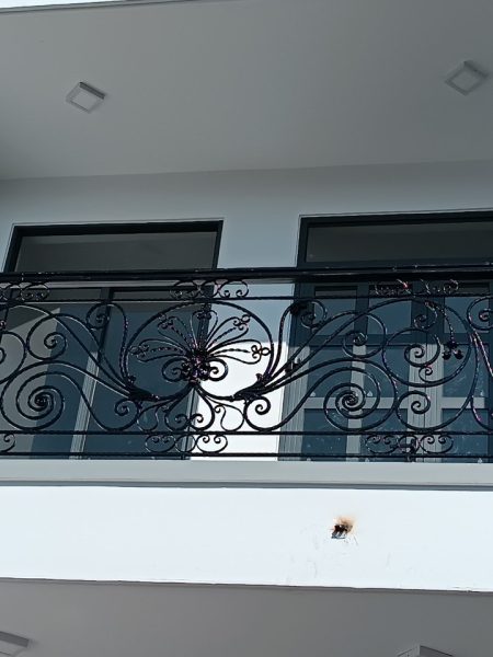 mau-ban-cong-sat-my-thuat (80)