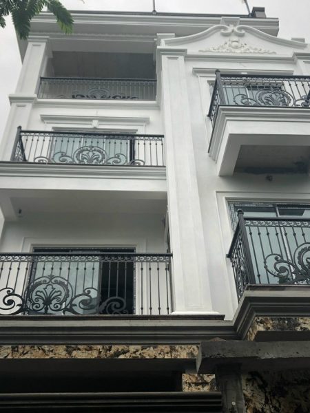 mau-ban-cong-sat-my-thuat (84)