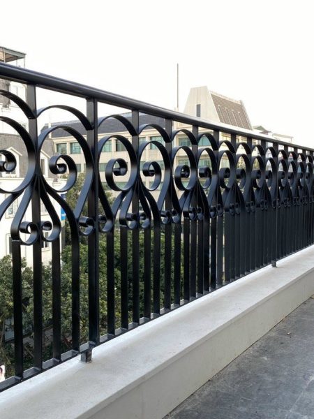 mau-ban-cong-sat-my-thuat (87)