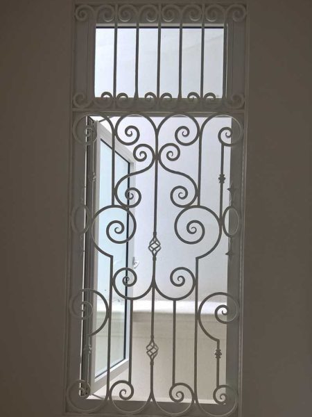 mau-cua-so-sat-my-thuat (11)