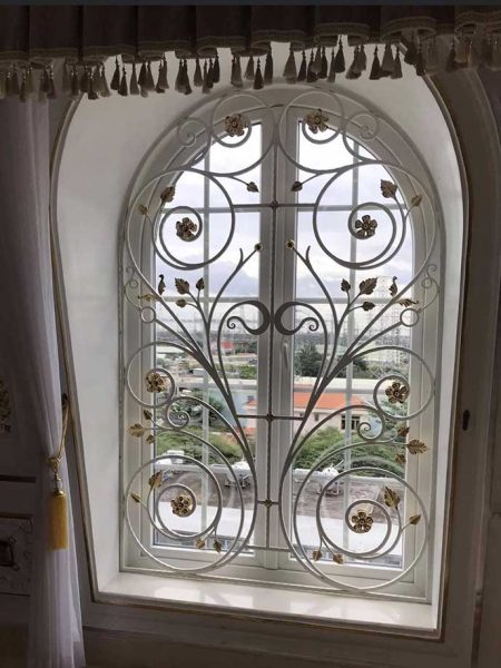 mau-cua-so-sat-my-thuat (17)