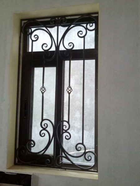 mau-cua-so-sat-my-thuat (46)