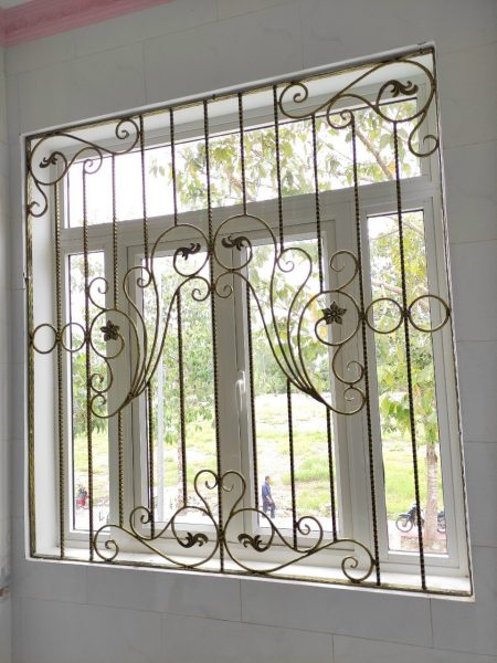 mau-cua-so-sat-my-thuat (5)