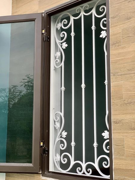 mau-cua-so-sat-my-thuat (59)