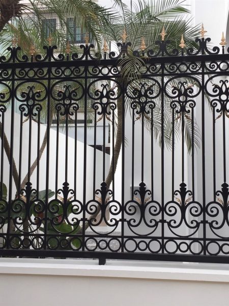 mau-hang-rao-sat-my-thuat (26)